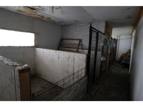 194023A 8 Avenue, Stirling, AB -  Photo Showing Other Room