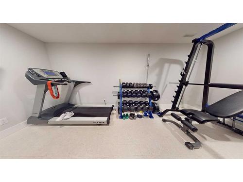 328 Stonecrest Place West, Lethbridge, AB - Indoor Photo Showing Gym Room