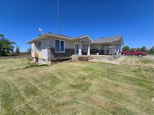 94065 Rr 211, Rural Lethbridge County, AB - Outdoor With Deck Patio Veranda