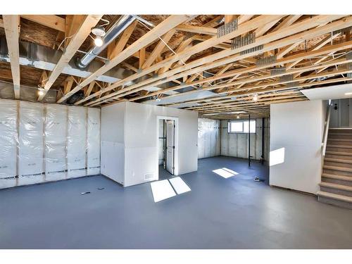 324 Aquitania Boulevard West, Lethbridge, AB - Indoor Photo Showing Basement