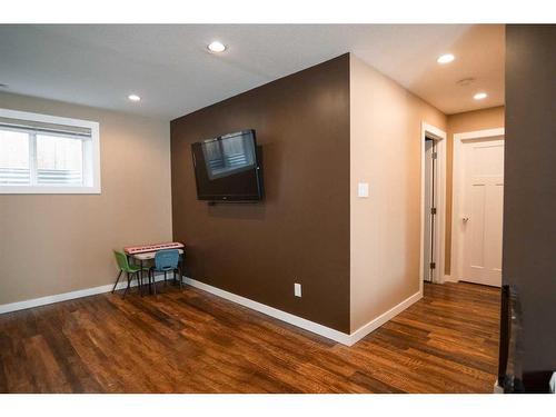 237 Mt Sundance Crescent West, Lethbridge, AB - Indoor Photo Showing Other Room