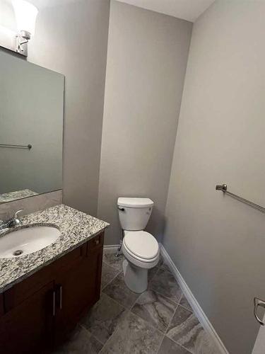 72 Sixmile Road South, Lethbridge, AB - Indoor Photo Showing Bathroom