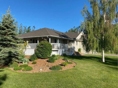 17 Huckleberry Crescent, Rural Taber, M.D. Of, AB - Outdoor With Deck Patio Veranda