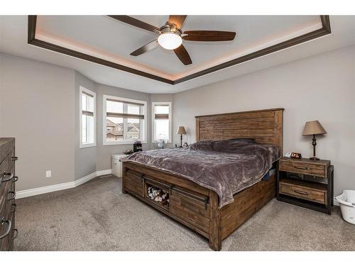 592 Sixmile Crescent South, Lethbridge, AB - Indoor Photo Showing Bedroom