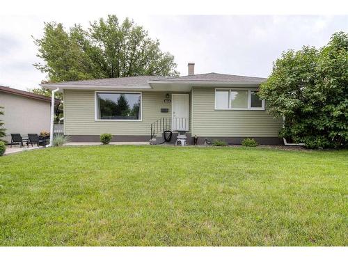 3014 10A Avenue South, Lethbridge, AB - Outdoor