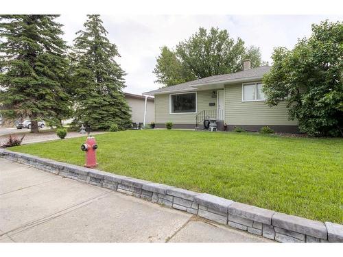 3014 10A Avenue South, Lethbridge, AB - Outdoor