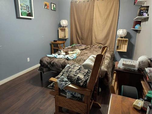 139 Park Meadows Boulevard North, Lethbridge, AB - Indoor Photo Showing Bedroom