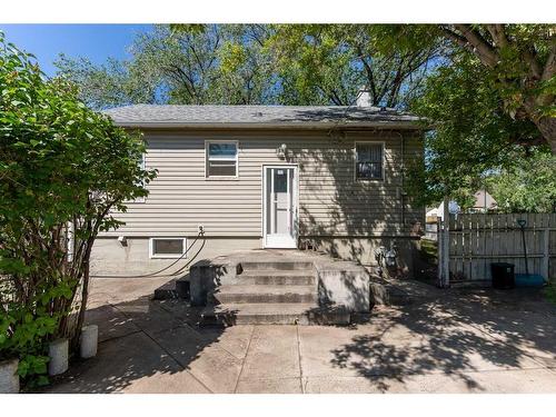 429 12 Street North, Lethbridge, AB - Outdoor