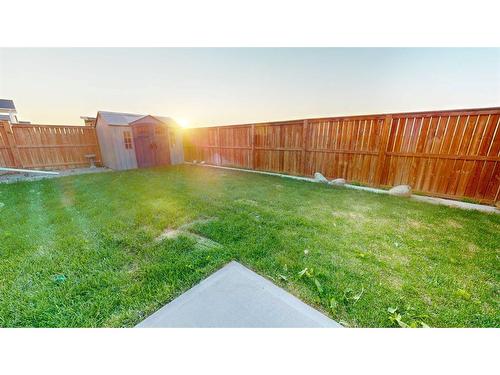 4725 40 Avenue S, Lethbridge, AB - Outdoor