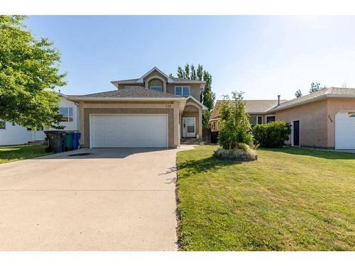 752 Red Crow Boulevard West, Lethbridge, AB - Outdoor With Facade