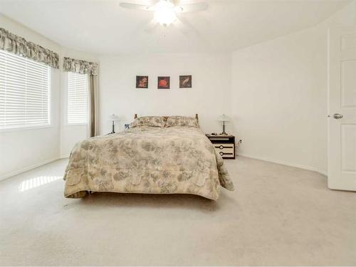 35 Fairmont Gate South, Lethbridge, AB - Indoor Photo Showing Bedroom