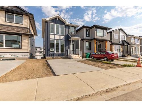 1139 Coalbrook Place West, Lethbridge, AB - Outdoor With Facade