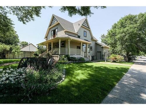 744 17 Street North, Lethbridge, AB - Outdoor With Deck Patio Veranda