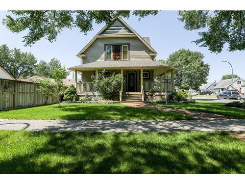 744 17 Street North, Lethbridge, AB - Outdoor With Deck Patio Veranda