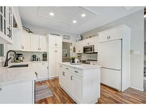 29 Huckleberry Crescent, Rural Taber, M.D. Of, AB - Indoor Photo Showing Kitchen