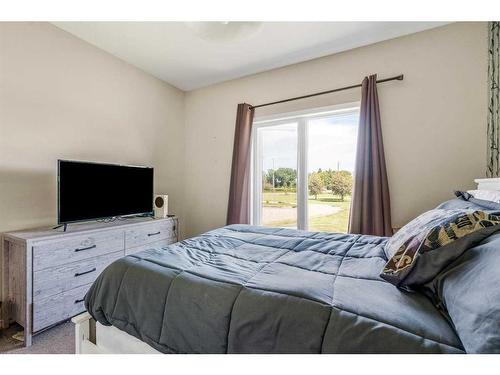 29 Huckleberry Crescent, Rural Taber, M.D. Of, AB - Indoor Photo Showing Bedroom