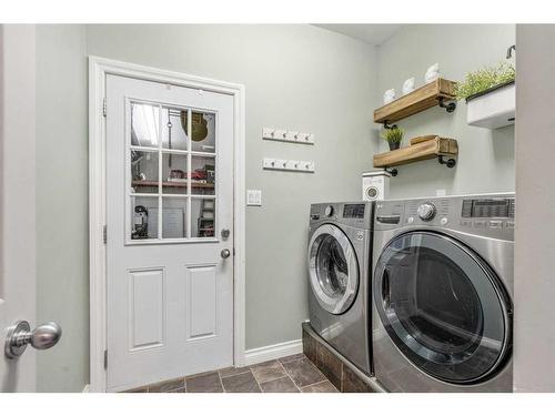 29 Huckleberry Crescent, Rural Taber, M.D. Of, AB - Indoor Photo Showing Laundry Room