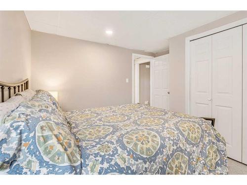 29 Huckleberry Crescent, Rural Taber, M.D. Of, AB - Indoor Photo Showing Bedroom