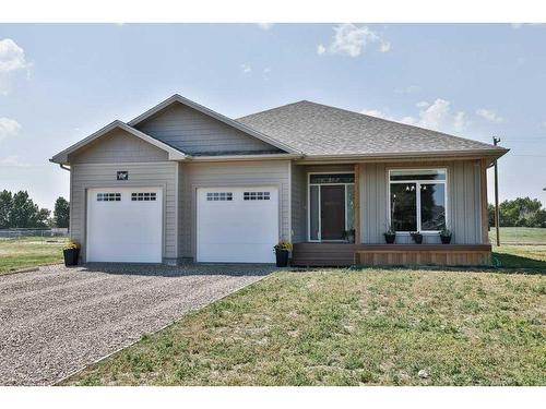 603 4 Street North, Vauxhall, AB 