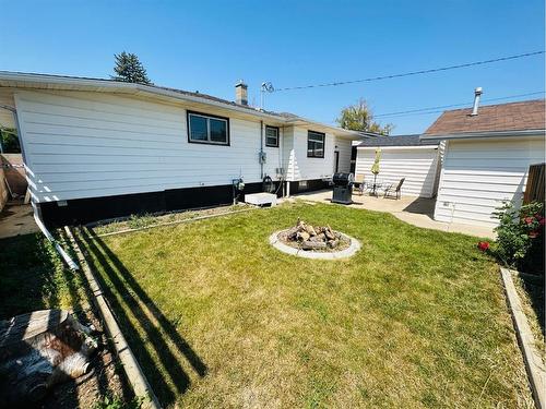 1131 29 Street South, Lethbridge, AB - Outdoor