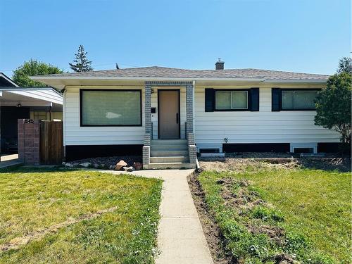 1131 29 Street South, Lethbridge, AB - Outdoor