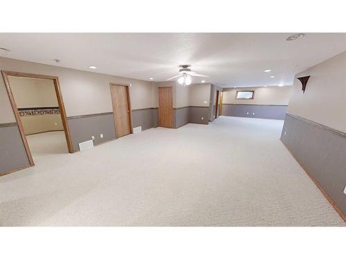 627 Maple Place, Picture Butte, AB - Indoor