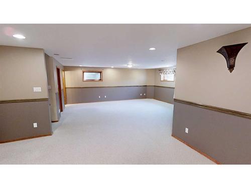 627 Maple Place, Picture Butte, AB - Indoor