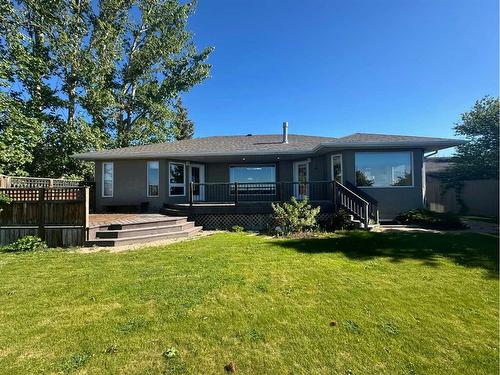 627 Maple Place, Picture Butte, AB - Outdoor With Deck Patio Veranda