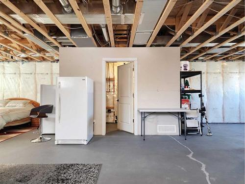 335 Aquitania Boulevard West, Lethbridge, AB - Indoor Photo Showing Basement