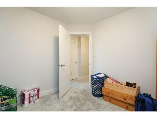 953 Miners Boulevard West, Lethbridge, AB - Indoor Photo Showing Other Room