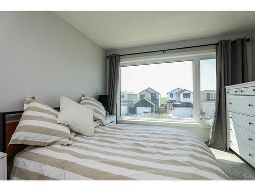 953 Miners Boulevard West, Lethbridge, AB - Indoor Photo Showing Bedroom