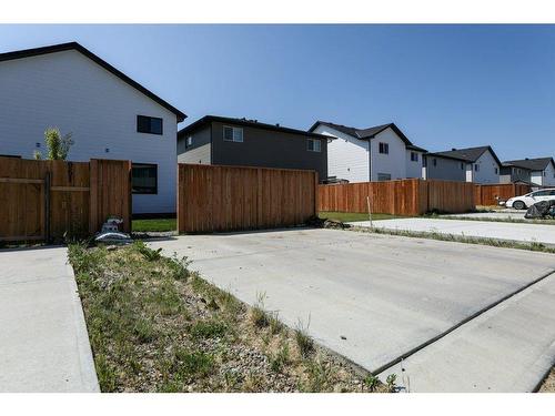 953 Miners Boulevard West, Lethbridge, AB - Outdoor With Exterior