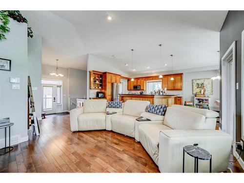 2804 23 Street, Coaldale, AB - Indoor Photo Showing Living Room