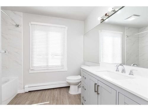 206-75 Temple Boulevard West, Lethbridge, AB - Indoor Photo Showing Bathroom