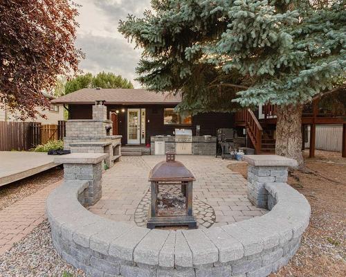 2005 16 Street North, Lethbridge, AB - Outdoor With Deck Patio Veranda