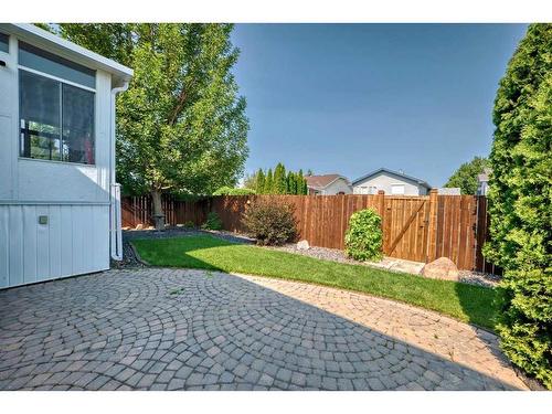 209 Uplands Boulevard North, Lethbridge, AB - Outdoor