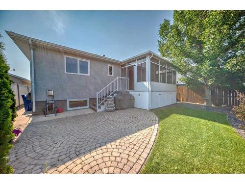 209 Uplands Boulevard North, Lethbridge, AB - Outdoor