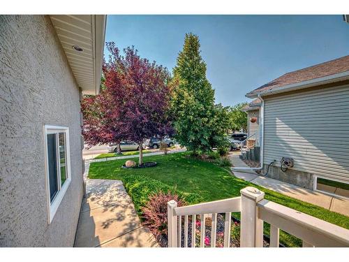 209 Uplands Boulevard North, Lethbridge, AB - Outdoor With Exterior