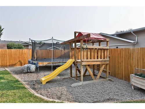 5831 46A Street, Taber, AB - Outdoor