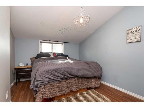 4936 50 Avenue, Stavely, AB - Indoor Photo Showing Bedroom