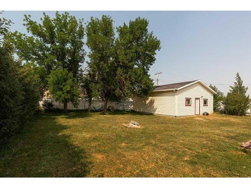 4936 50 Avenue, Stavely, AB - Outdoor