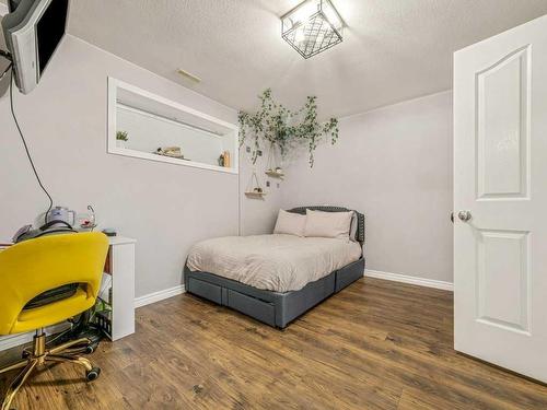 2812 23 Street, Coaldale, AB - Indoor Photo Showing Bedroom