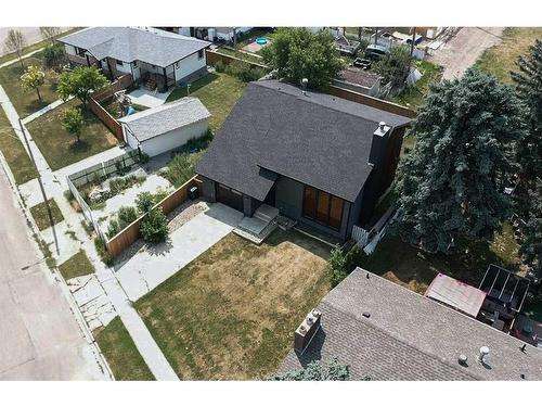 504 Watson Avenue, Picture Butte, AB - Outdoor