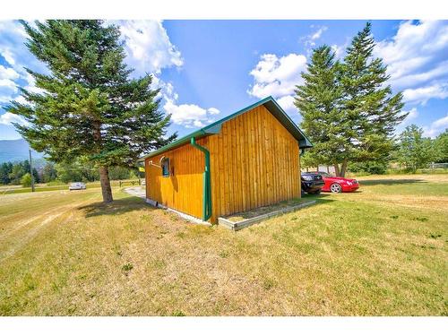 23017 27 Avenue, Bellevue, AB - Outdoor