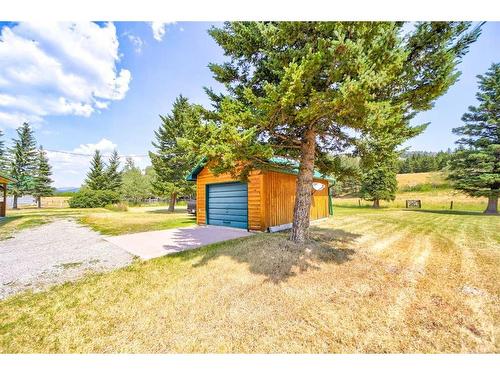 23017 27 Avenue, Bellevue, AB - Outdoor