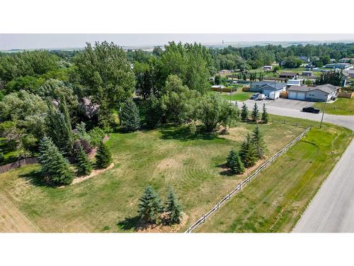 287 W 1 Avenue North, Magrath, AB 