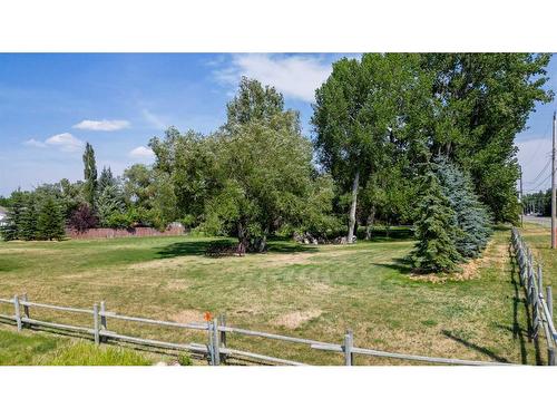 287 W 1 Avenue North, Magrath, AB 