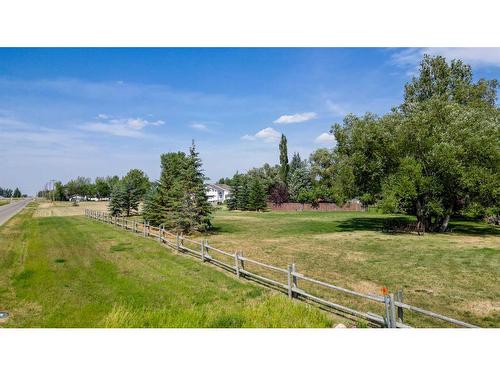 287 W 1 Avenue North, Magrath, AB 