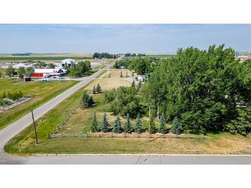 287 W 1 Avenue North, Magrath, AB 