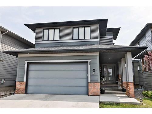 478 Devonia Way West, Lethbridge, AB - Outdoor With Facade